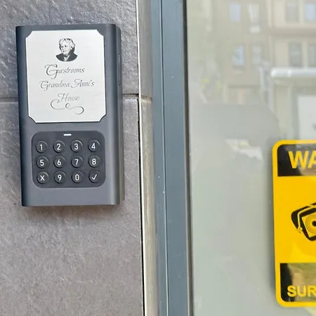 Grandma Anni's House Apartment